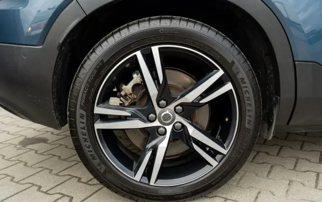 VOLVO XC 40 Recharge 78 kWh Twin Motor Plus