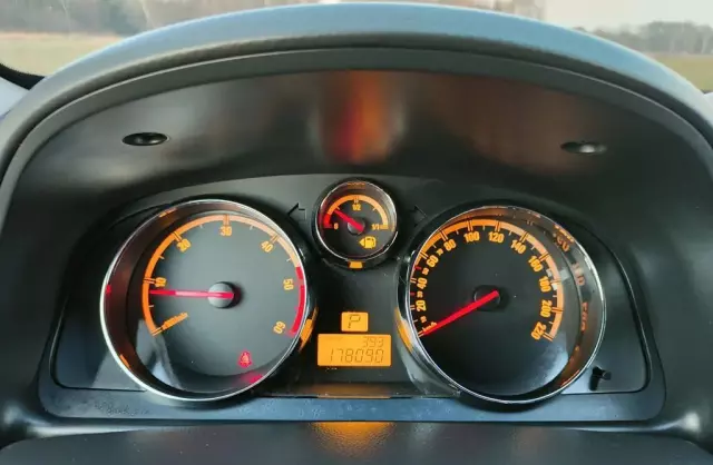 OPEL Antara 2.4 i 16V (150 KM) ECOTEC