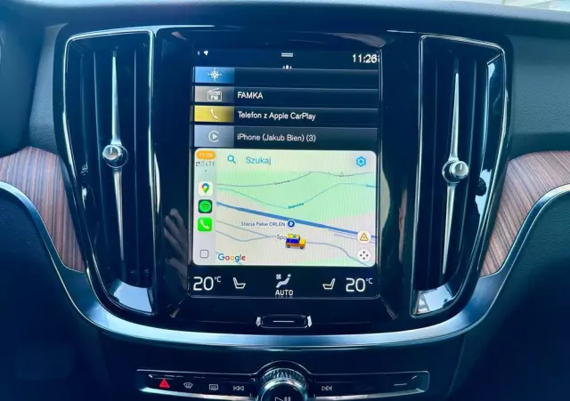 VOLVO V60 T6 AWD Plug-In Hybrid Inscription Expression