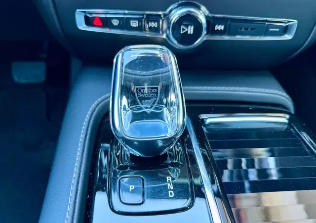 VOLVO V60 T6 AWD Plug-In Hybrid Inscription Expression