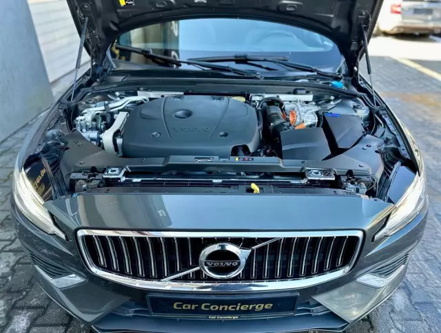 VOLVO V60 T6 AWD Plug-In Hybrid Inscription Expression