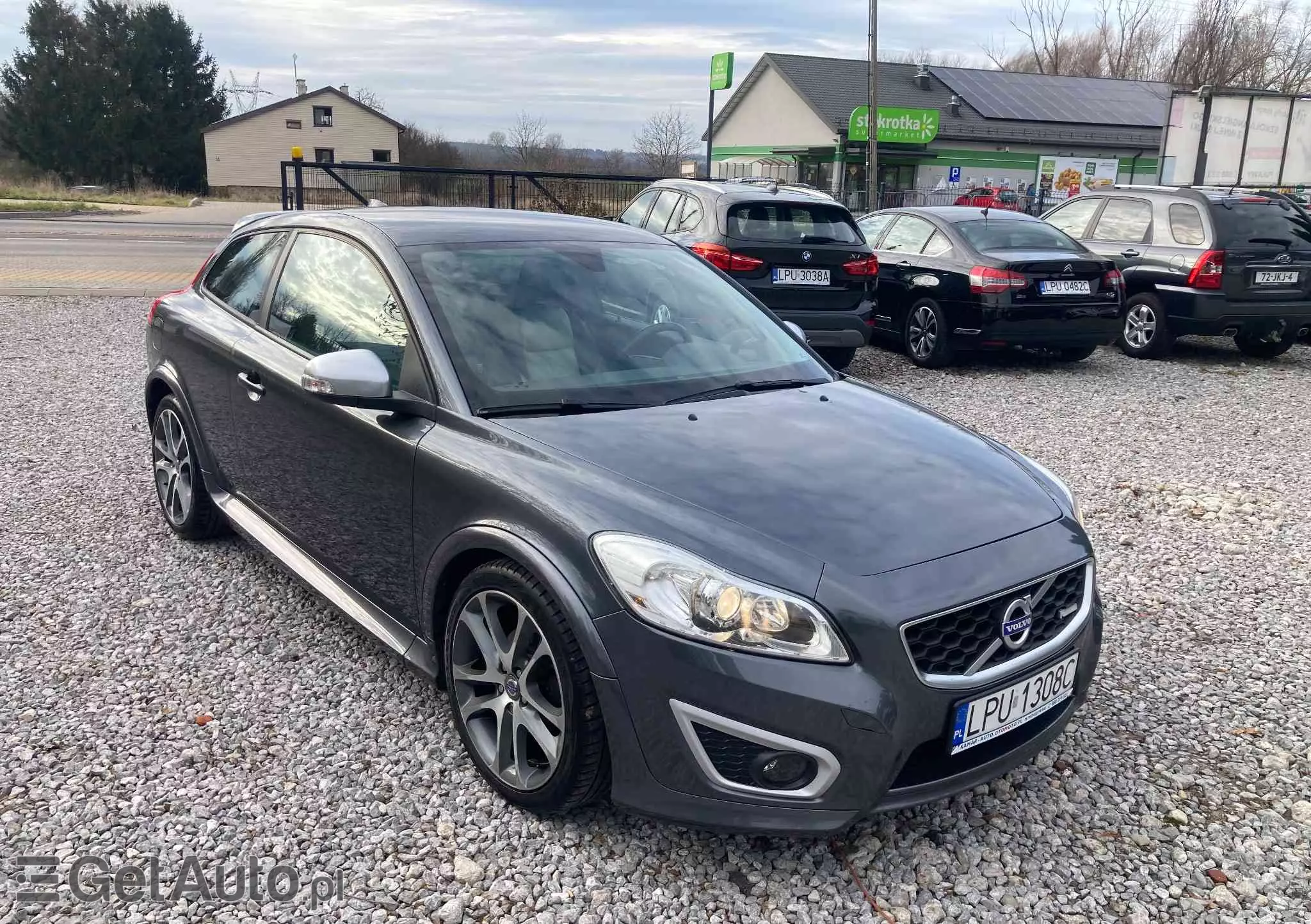 VOLVO C30 D2 DRIVe R-Design