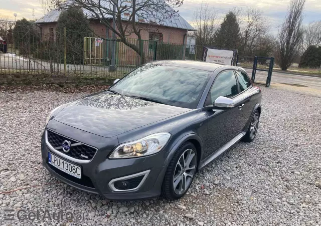 VOLVO C30 D2 DRIVe R-Design