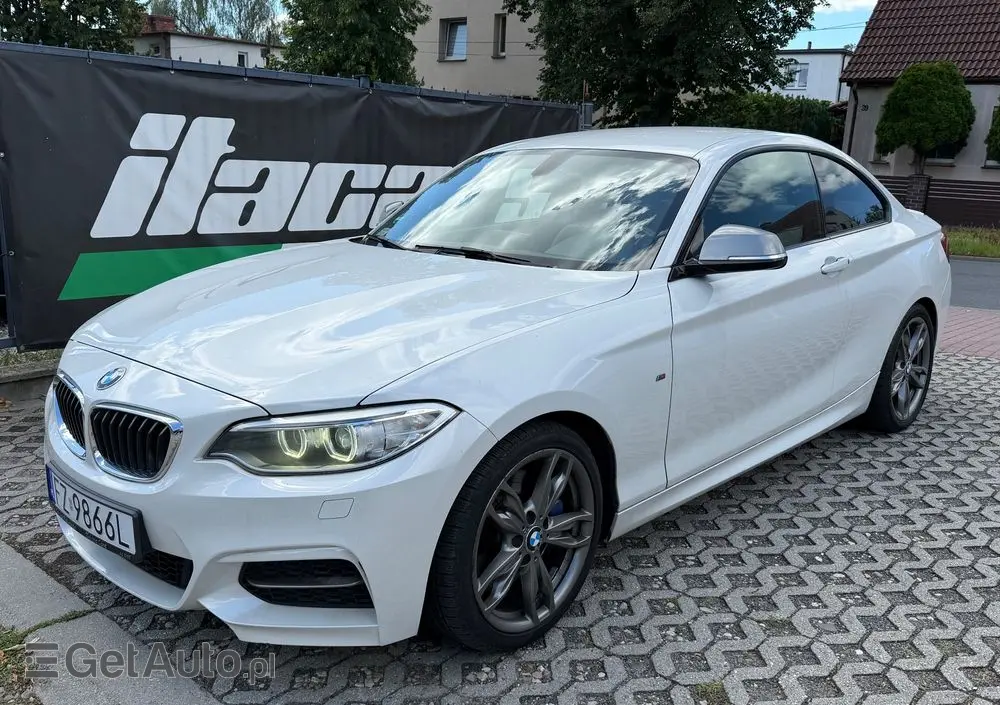 BMW Seria 2 M235i xDrive Sport-Aut