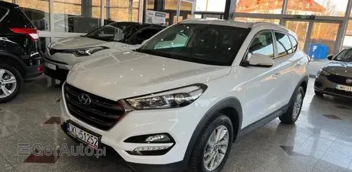 HYUNDAI Tucson 