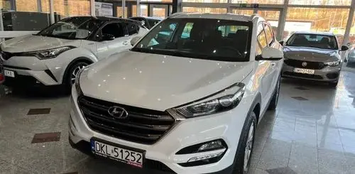 HYUNDAI Tucson 