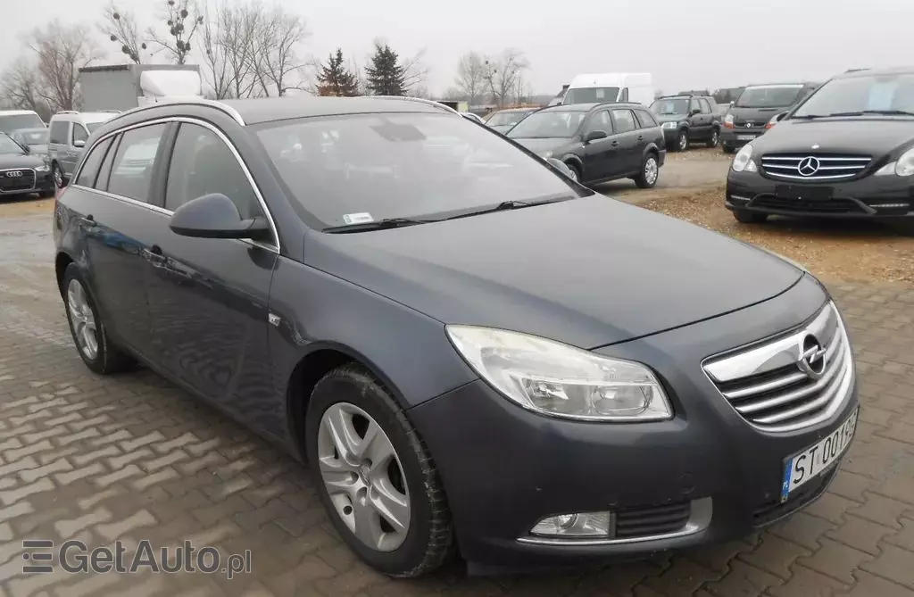 OPEL Insignia 