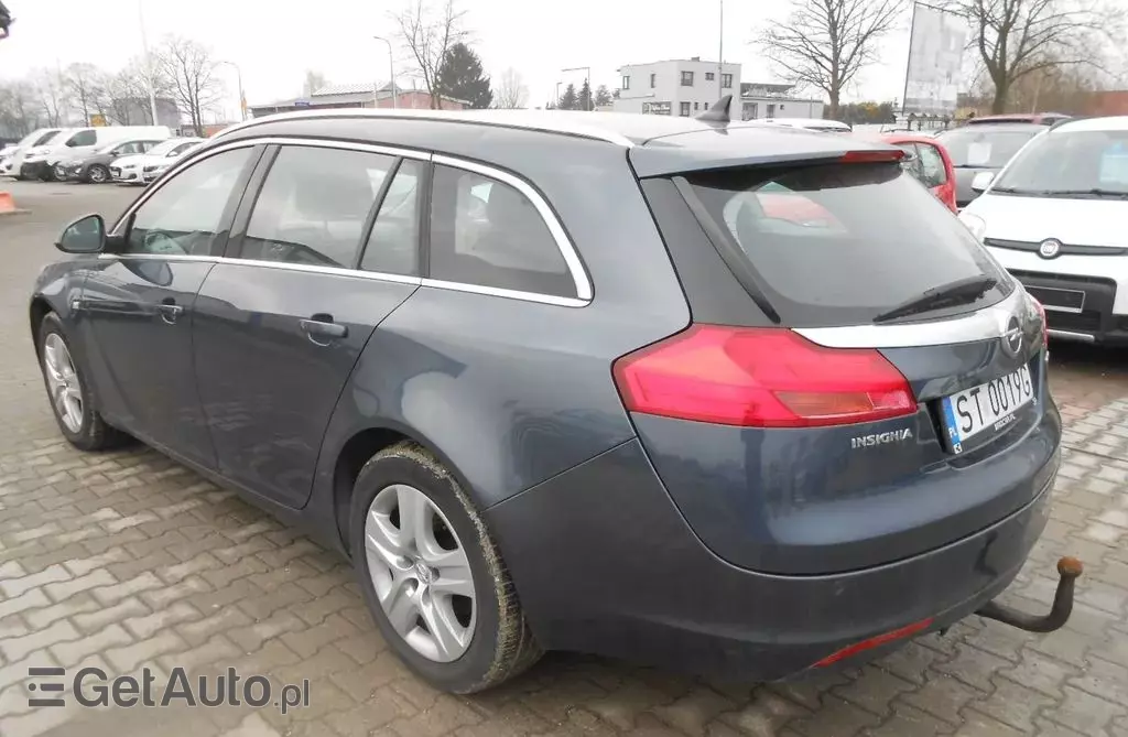 OPEL Insignia 