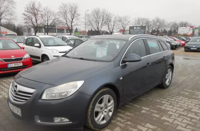 OPEL Insignia 