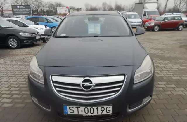 OPEL Insignia 