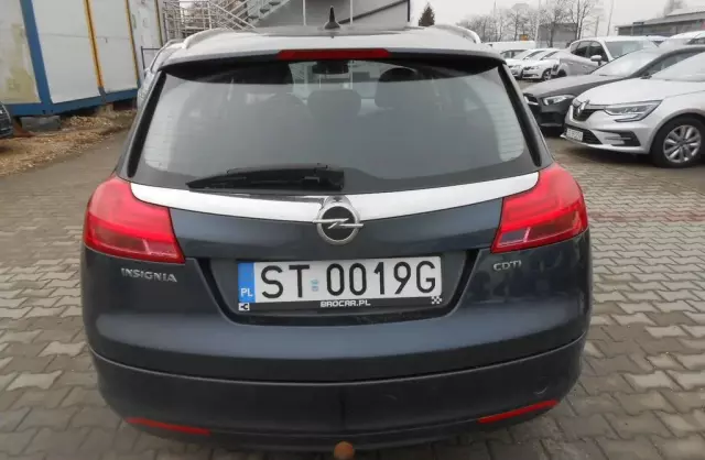 OPEL Insignia 