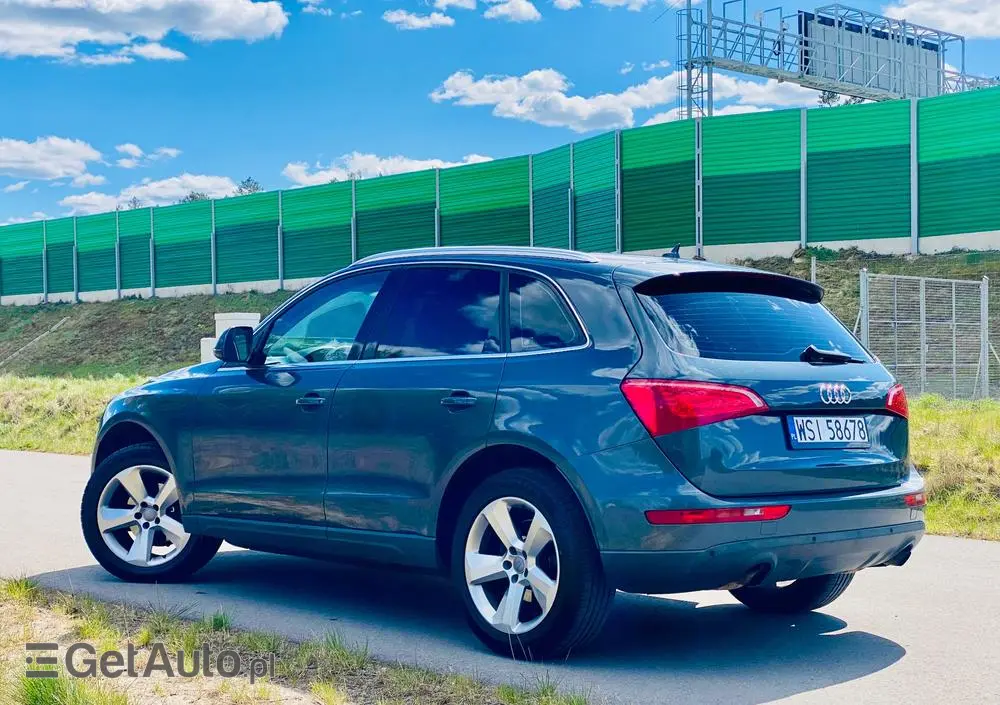 AUDI Q5 2.0 TFSI quattro tiptronic