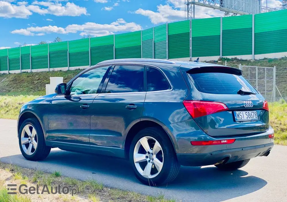 AUDI Q5 2.0 TFSI quattro tiptronic