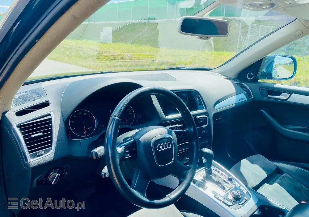 AUDI Q5 2.0 TFSI quattro tiptronic