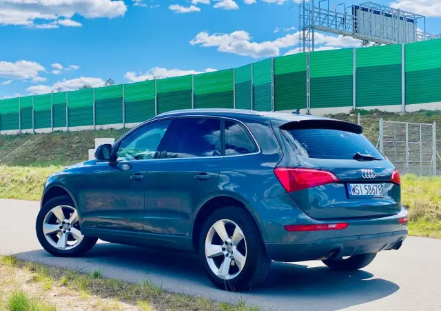 AUDI Q5 2.0 TFSI quattro tiptronic