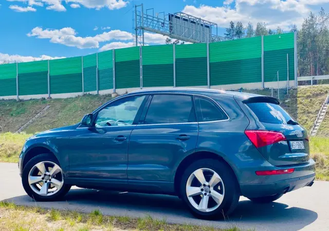 AUDI Q5 2.0 TFSI quattro tiptronic