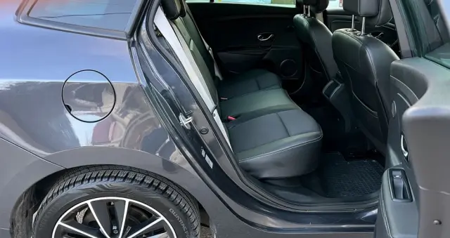 RENAULT Megane ENERGY dCi 130 Start & Stop Bose Edition