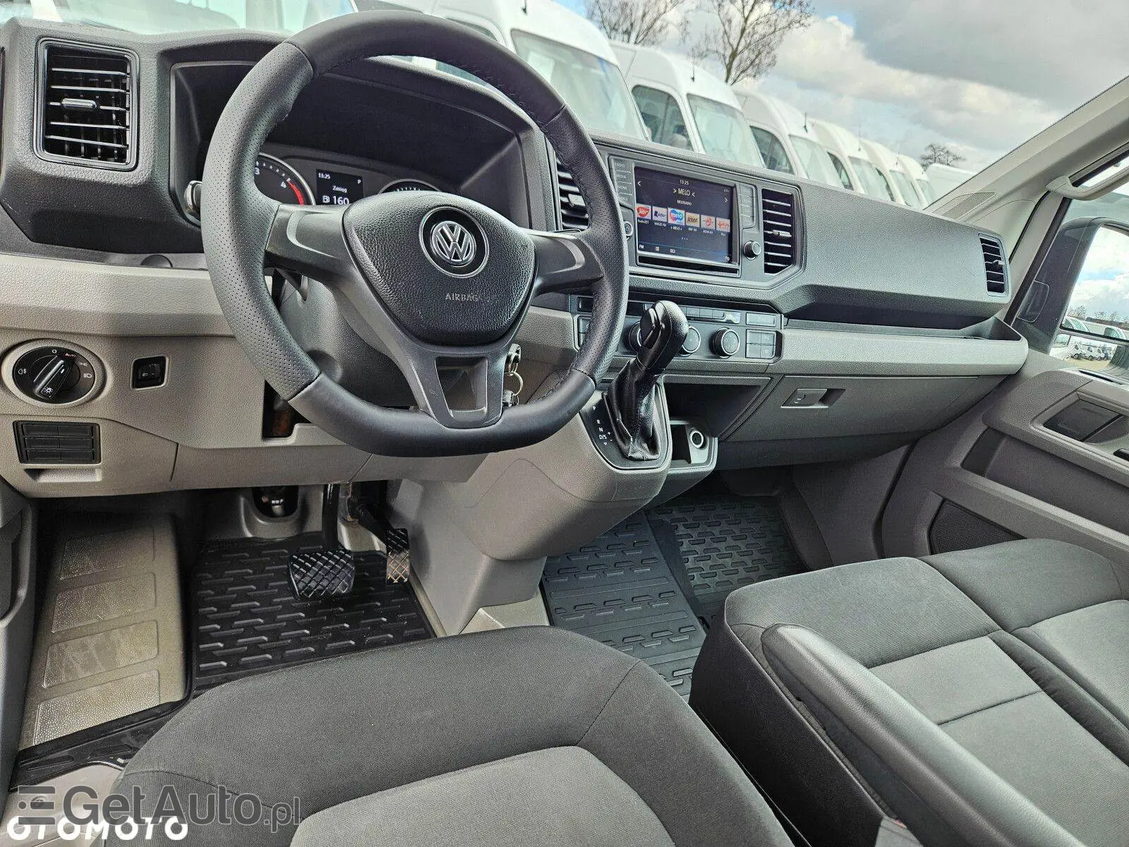 VOLKSWAGEN Crafter L