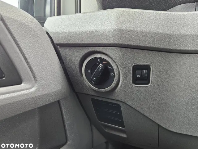 VOLKSWAGEN Crafter L