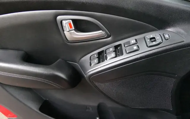 HYUNDAI Ix35 2.0 2WD Automatik Style
