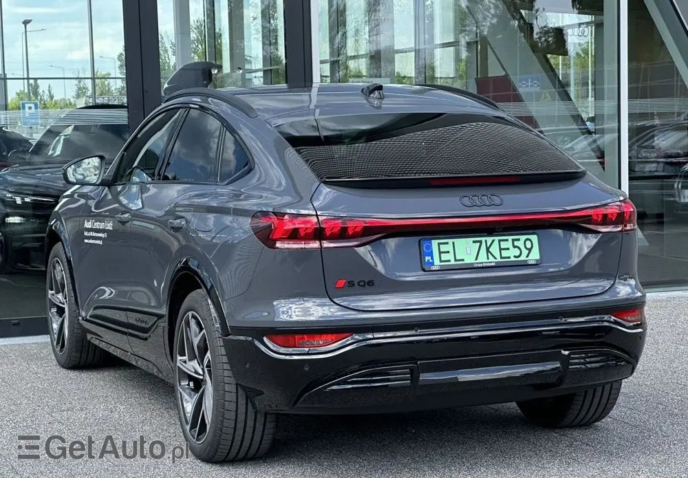 AUDI SQ6 Sportback e-tron 