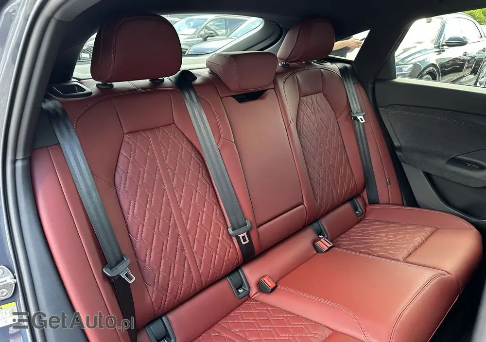 AUDI SQ6 Sportback e-tron 