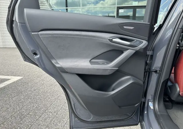 AUDI SQ6 Sportback e-tron 