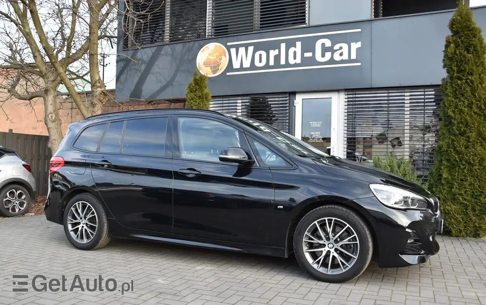 BMW Seria 2 218d xDrive Sport-Aut M Sport