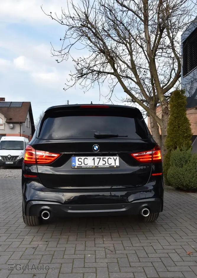 BMW Seria 2 218d xDrive Sport-Aut M Sport