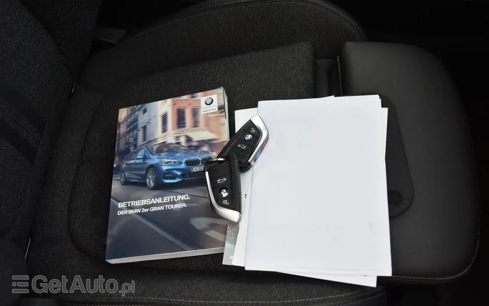 BMW Seria 2 218d xDrive Sport-Aut M Sport