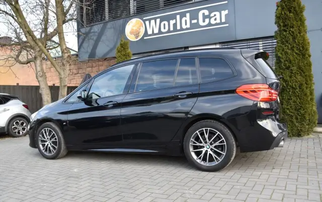 BMW Seria 2 218d xDrive Sport-Aut M Sport