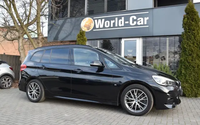 BMW Seria 2 218d xDrive Sport-Aut M Sport