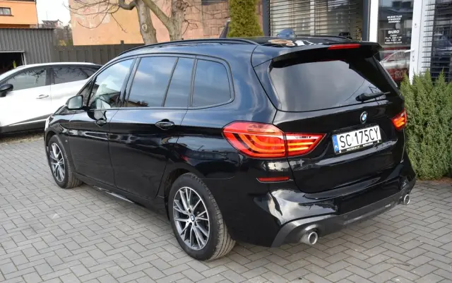 BMW Seria 2 218d xDrive Sport-Aut M Sport