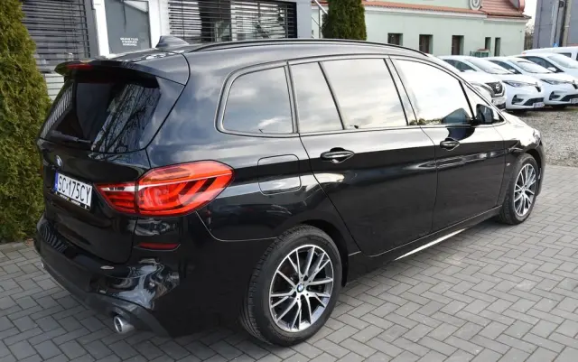 BMW Seria 2 218d xDrive Sport-Aut M Sport