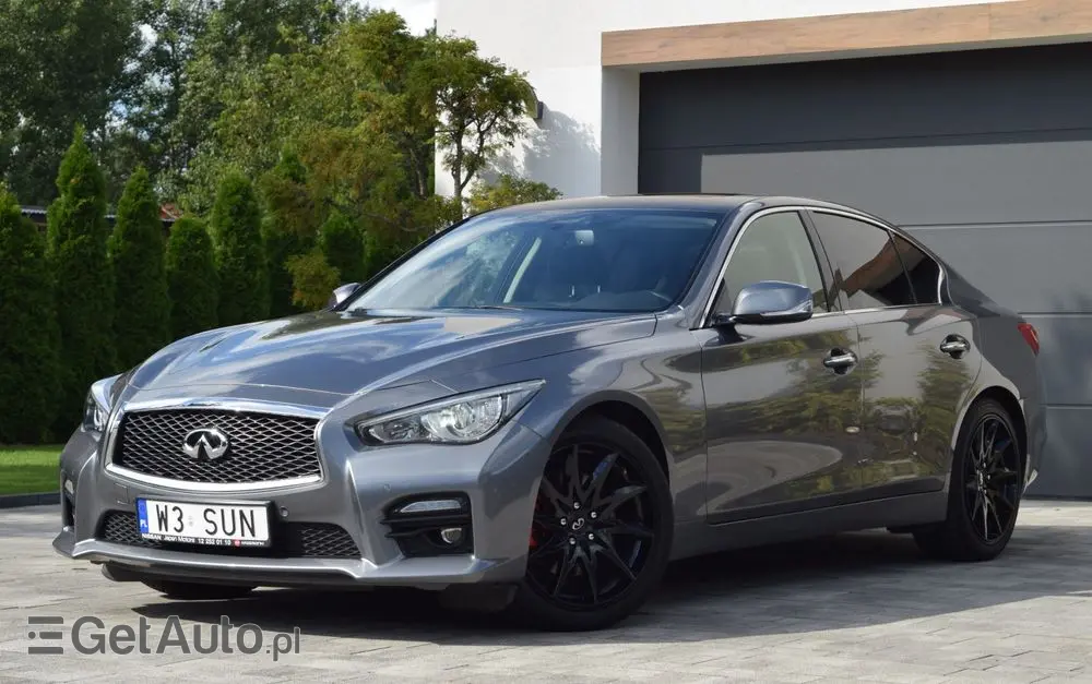 INFINITI Q50 2.0t Sport Sound Studio by Bose