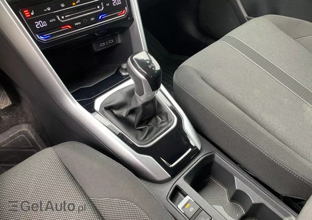 VOLKSWAGEN T-Roc 1.5 TSI Life DSG