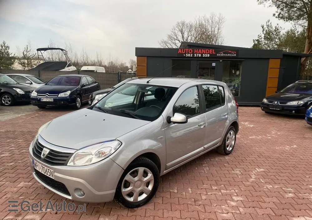 DACIA Sandero 1.4 Laureate