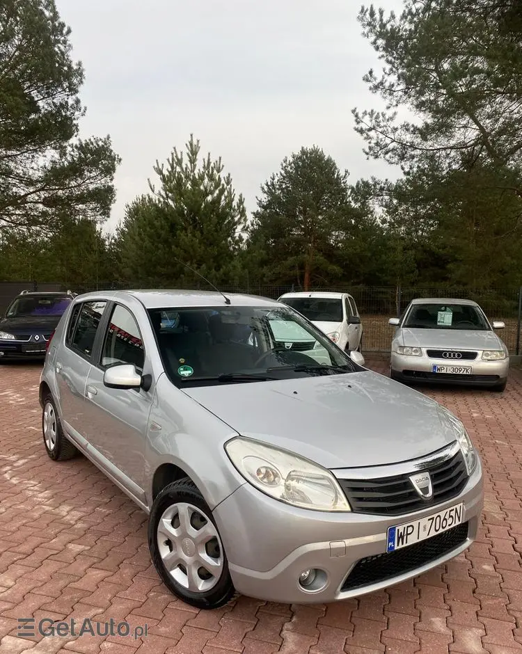 DACIA Sandero 1.4 Laureate
