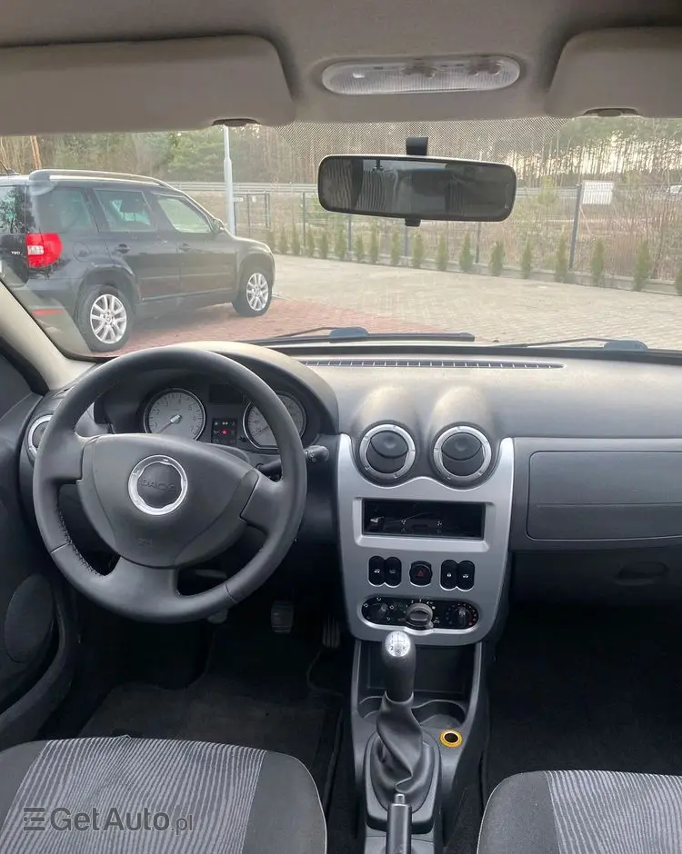 DACIA Sandero 1.4 Laureate