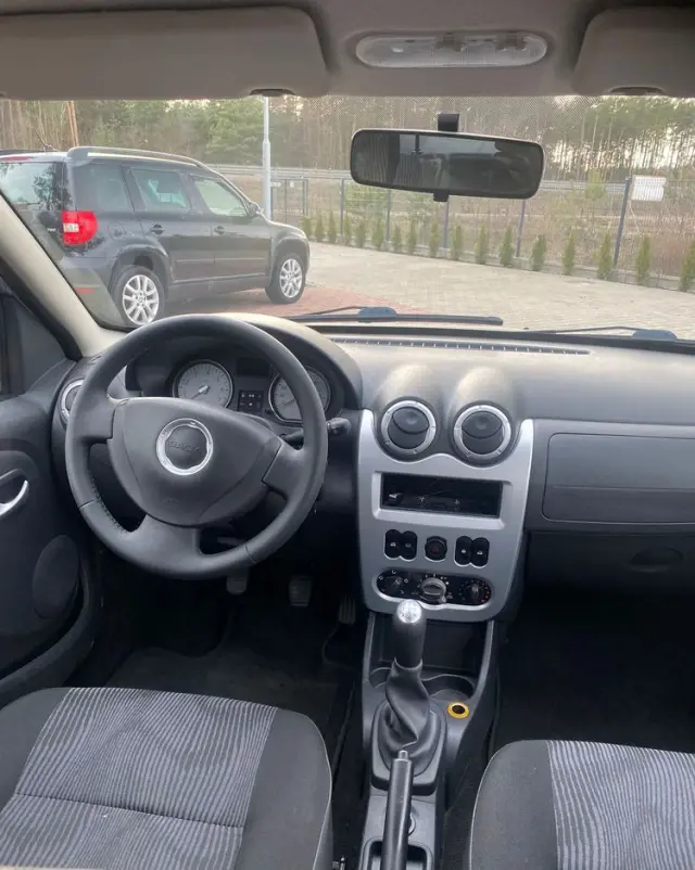 DACIA Sandero 1.4 Laureate