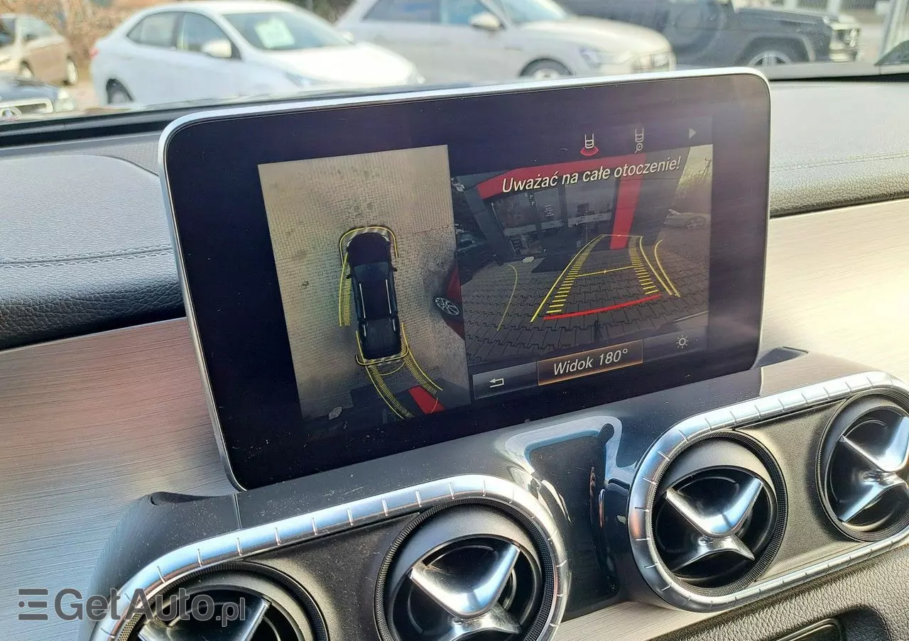 MERCEDES-BENZ Klasa X 