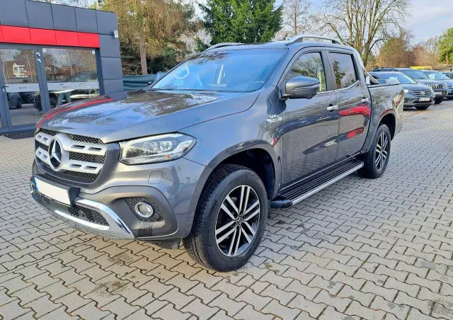 MERCEDES-BENZ Klasa X 