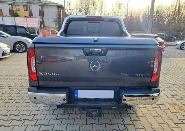 MERCEDES-BENZ Klasa X 