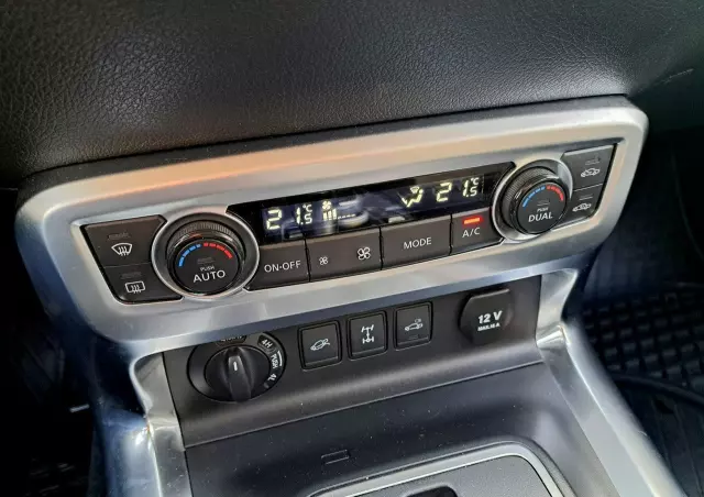 MERCEDES-BENZ Klasa X 