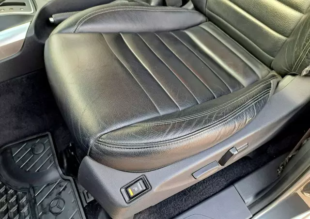 MERCEDES-BENZ Klasa X 