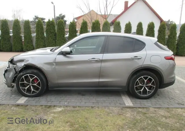 ALFA ROMEO Stelvio 2.2 16V AT8-Q4 Executive