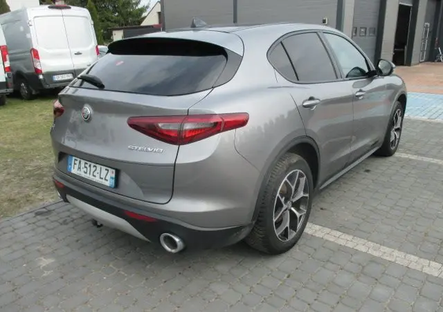 ALFA ROMEO Stelvio 2.2 16V AT8-Q4 Executive