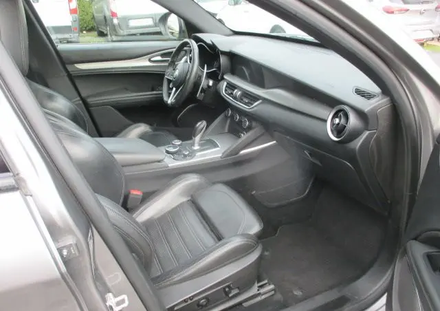 ALFA ROMEO Stelvio 2.2 16V AT8-Q4 Executive