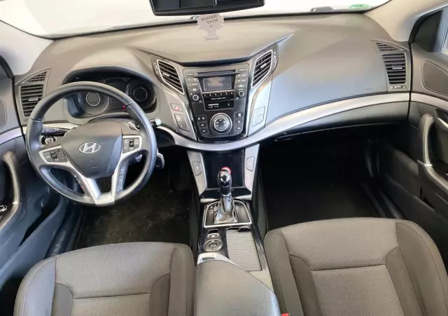 HYUNDAI I40 1.7 CRDi Comfort +
