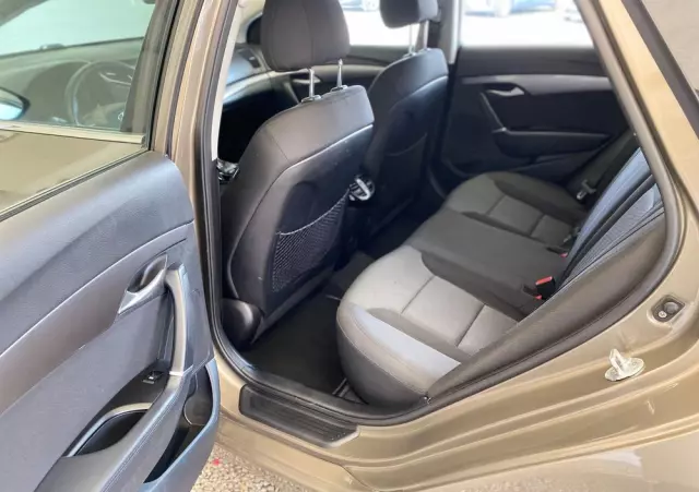 HYUNDAI I40 1.7 CRDi Comfort +